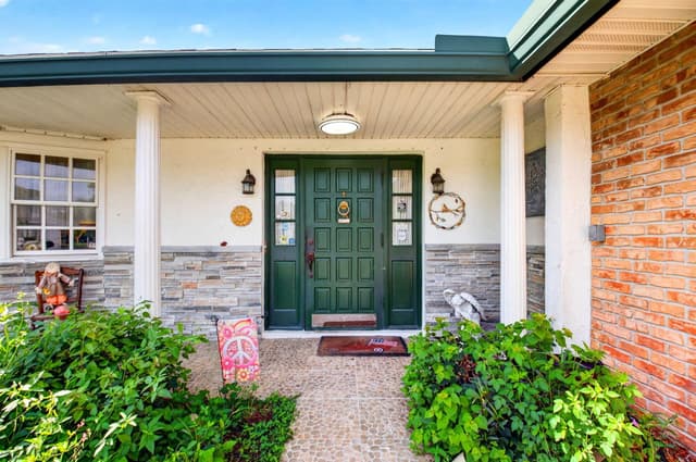 7866 SAINT ANDREWS Road, Lake Worth FL 33467 - Lake Worth, FL - Photo 2