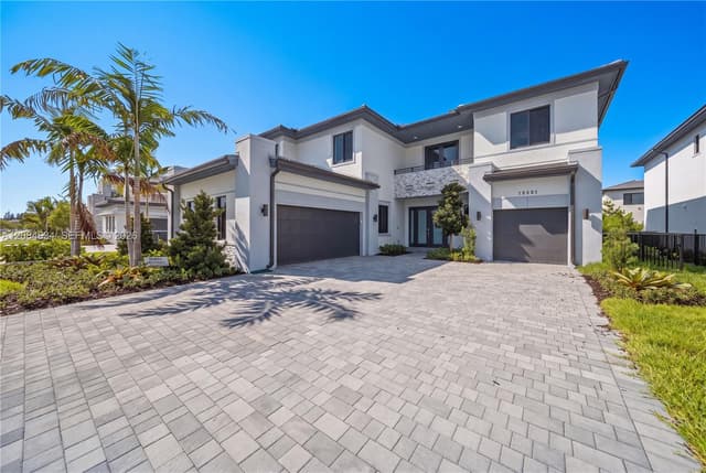 19581 NE 14th Ave, Miami FL 33179 - Miami, FL - Photo 2