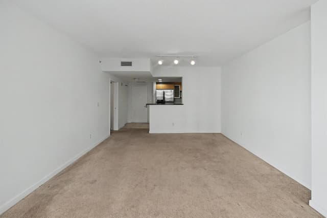 335 S Biscayne Boulevard # 1002, Miami FL 33131 - Miami, FL - Photo 7