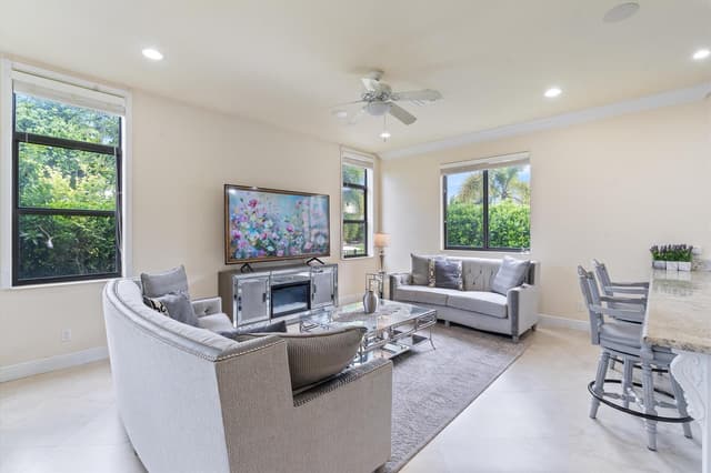 301 SANDALWOOD Lane, Boca Raton FL 33487 - Boca Raton, FL - Photo 7