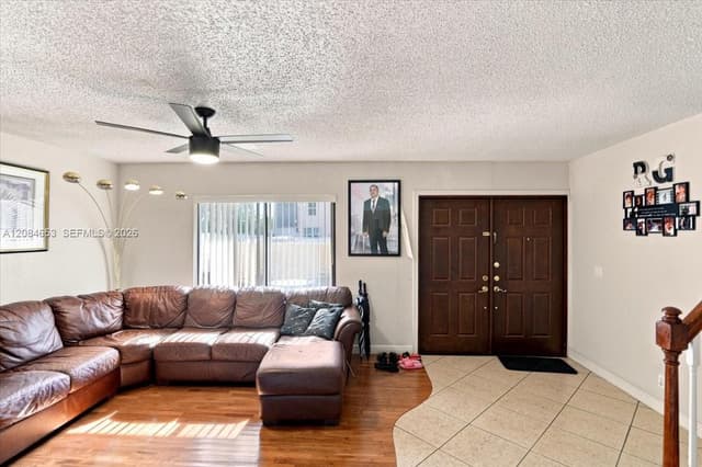 7597 NW 75th Ave, Tamarac FL 33321 - Tamarac, FL - Photo 6