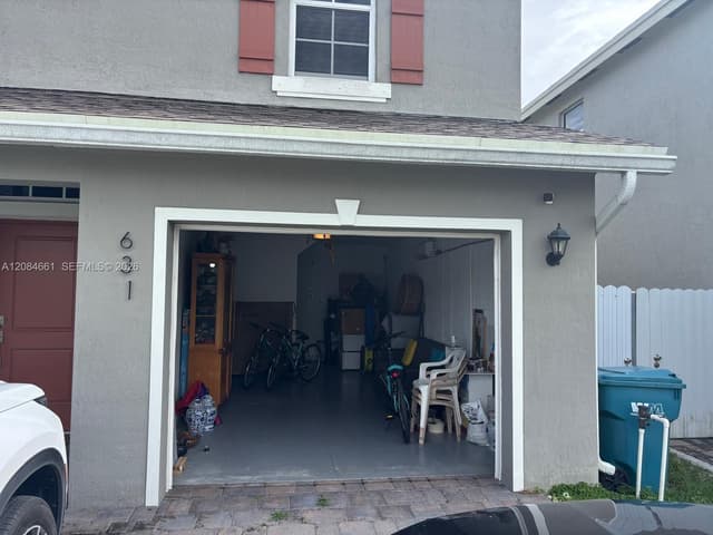 631 NE 4th Ter, Florida City FL 33034 - Florida City, FL - Photo 4