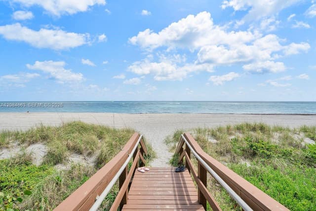 400 Ocean Trail Way # 302, Jupiter FL 33477 - Jupiter, FL - Photo 2