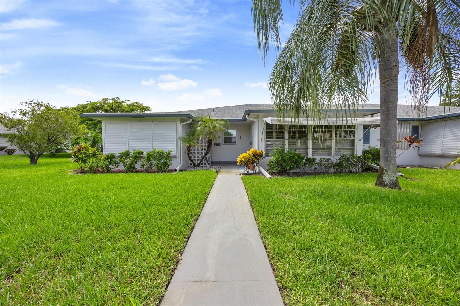 1082 North Drive # B, Delray Beach FL 33445 - Delray Beach, FL - Photo 1