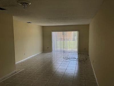 800 SW 9TH Street, Hallandale Beach FL 33009 - Hallandale Beach, FL - Photo 3