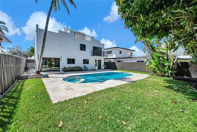 3305 NE 15th St, Fort Lauderdale FL 33304 - Fort Lauderdale, FL - Photo 3