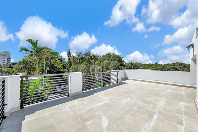 3305 NE 15th St, Fort Lauderdale FL 33304 - Fort Lauderdale, FL - Photo 5
