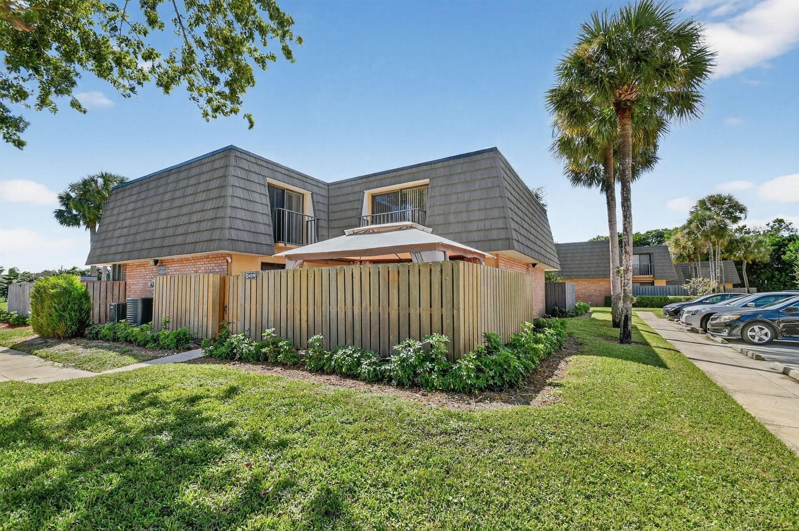 2409 24TH Way, West Palm Beach FL 33407 - West Palm Beach, FL - Photo 1