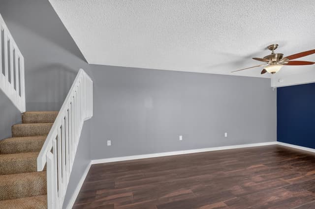 2409 24TH Way, West Palm Beach FL 33407 - West Palm Beach, FL - Photo 4