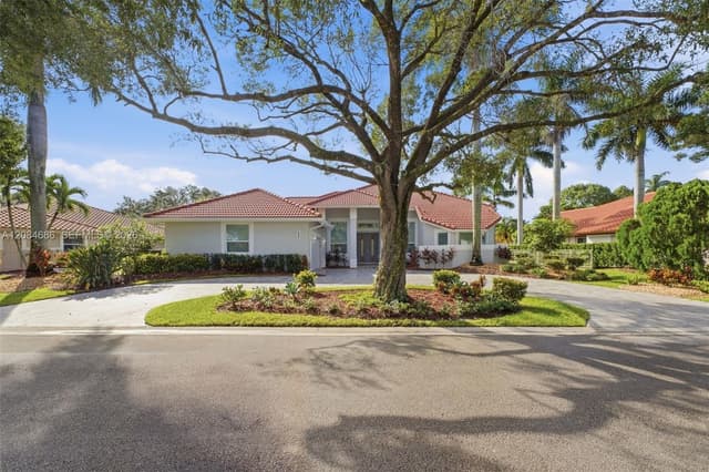 1861 W Eagle Trace Blvd W, Coral Springs FL 33071 - Coral Springs, FL - Photo 2