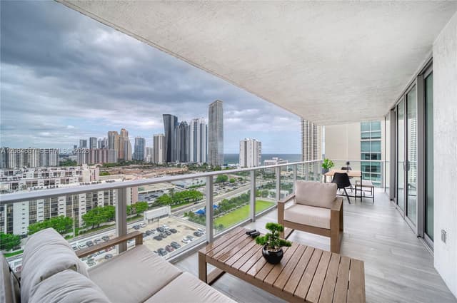300 Sunny Isles Blvd # 1701, Sunny Isles Beach FL 33160 - Sunny Isles Beach, FL - Photo 3