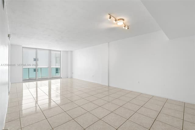 5001 Collins Ave # 5E, Miami Beach FL 33140 - Miami Beach, FL - Photo 7