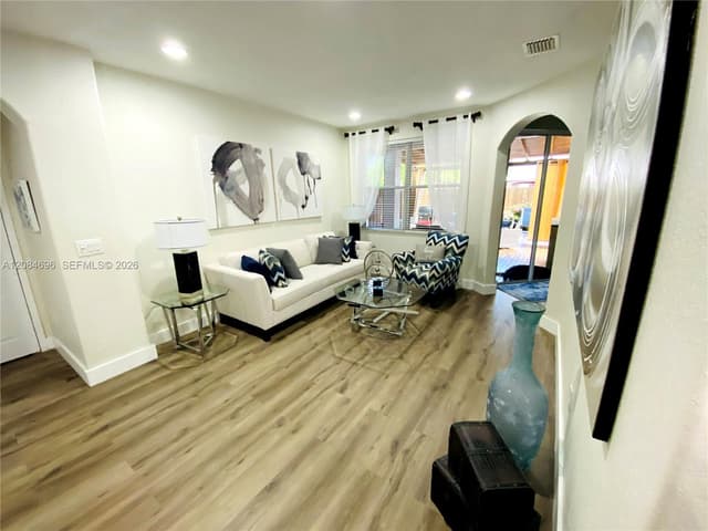17024 SW 38th St, Miramar FL 33027 - Miramar, FL - Photo 3