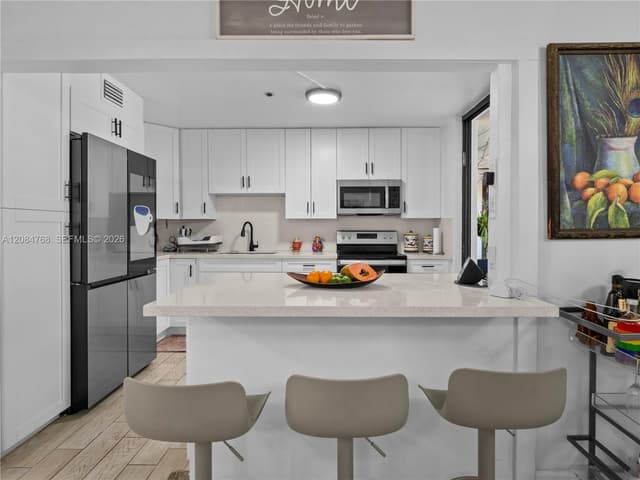 671 NE 195th St # 329E, Miami FL 33179 - Miami, FL - Photo 3