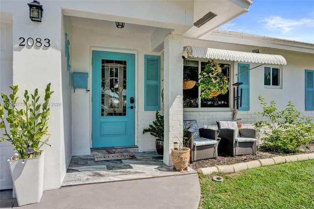 2083 SW 13th Ave, Boynton Beach FL 33426 - Boynton Beach, FL - Photo 4