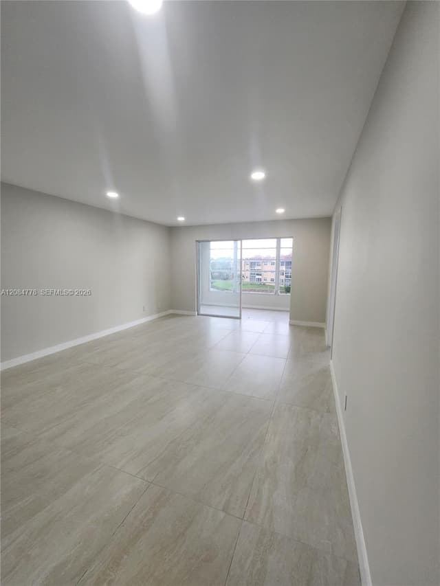 2781 N Pine Island Rd, Sunrise FL 33322 - Sunrise, FL - Photo 3