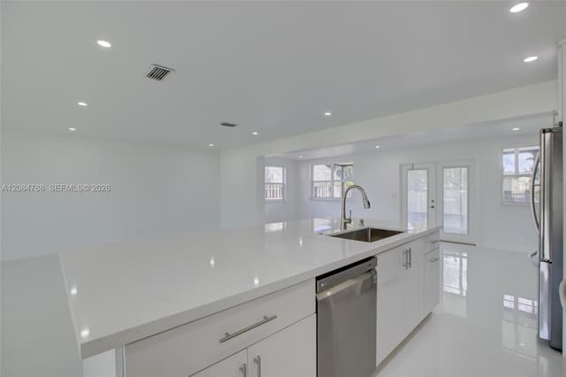 1801 N 54th Ave, Hollywood FL 33021 - Hollywood, FL - Photo 7