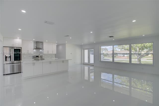 1801 N 54th Ave, Hollywood FL 33021 - Hollywood, FL - Photo 4