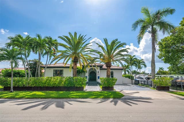 12905 Ixora Rd, North Miami FL 33181 - North Miami, FL - Photo 3