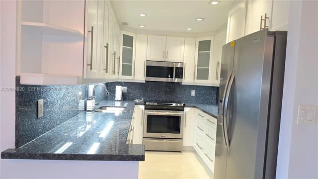 1985 S Ocean Dr # 10N, Hallandale Beach FL 33009 - Hallandale Beach, FL - Photo 4