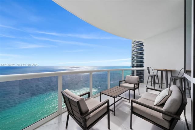 18201 Collins Ave # 4709, Sunny Isles Beach FL 33160 - Sunny Isles Beach, FL - Photo 2