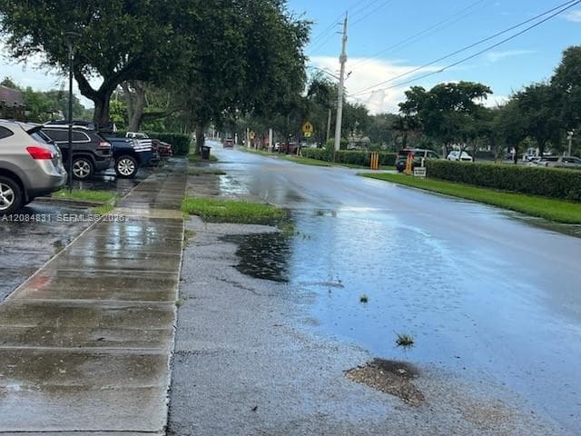 3779 Raleigh St, Hollywood FL 33021 - Hollywood, FL - Photo 4