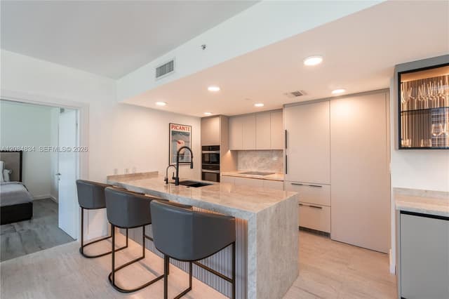 200 Biscayne Blvd Way # 508, Miami FL 33131 - Miami, FL - Photo 6