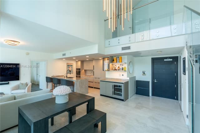 200 Biscayne Blvd Way # 508, Miami FL 33131 - Miami, FL - Photo 3