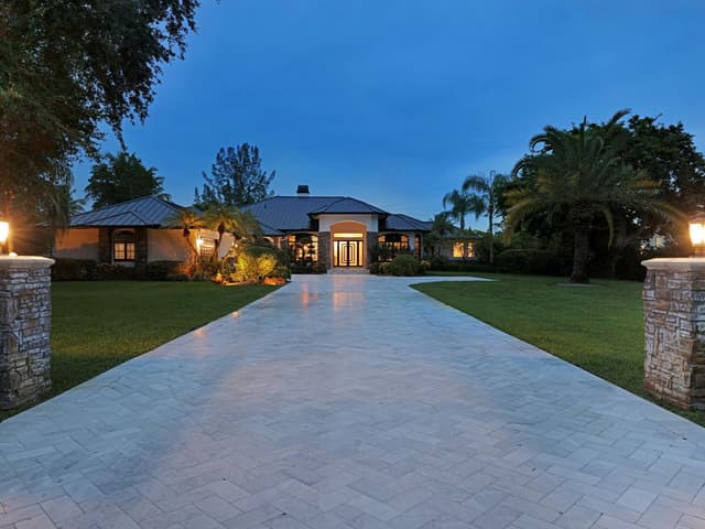 6780 NW 65TH Terrace, Parkland FL 33067 - Parkland, FL - Photo 2