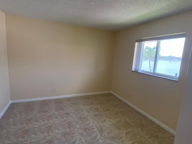 1020 CRYSTAL LAKE Drive # 209, Deerfield Beach FL 33064 - Deerfield Beach, FL - Photo 6