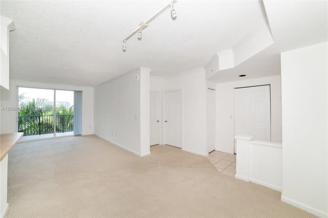 17150 N Bay Rd # 2512, Sunny Isles Beach FL 33160 - Sunny Isles Beach, FL - Photo 6