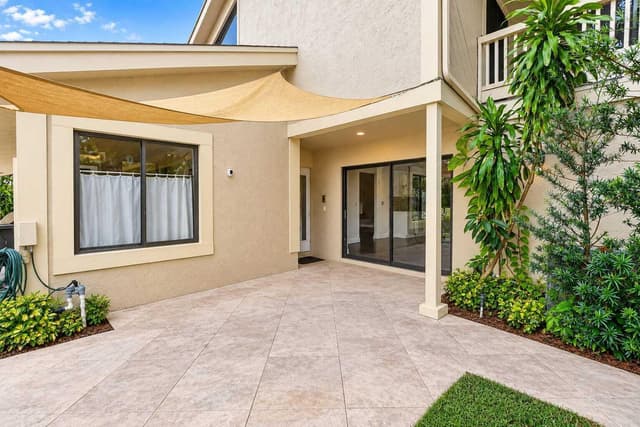 7666 SIERRA Terrace W, Boca Raton FL 33433 - Boca Raton, FL - Photo 4