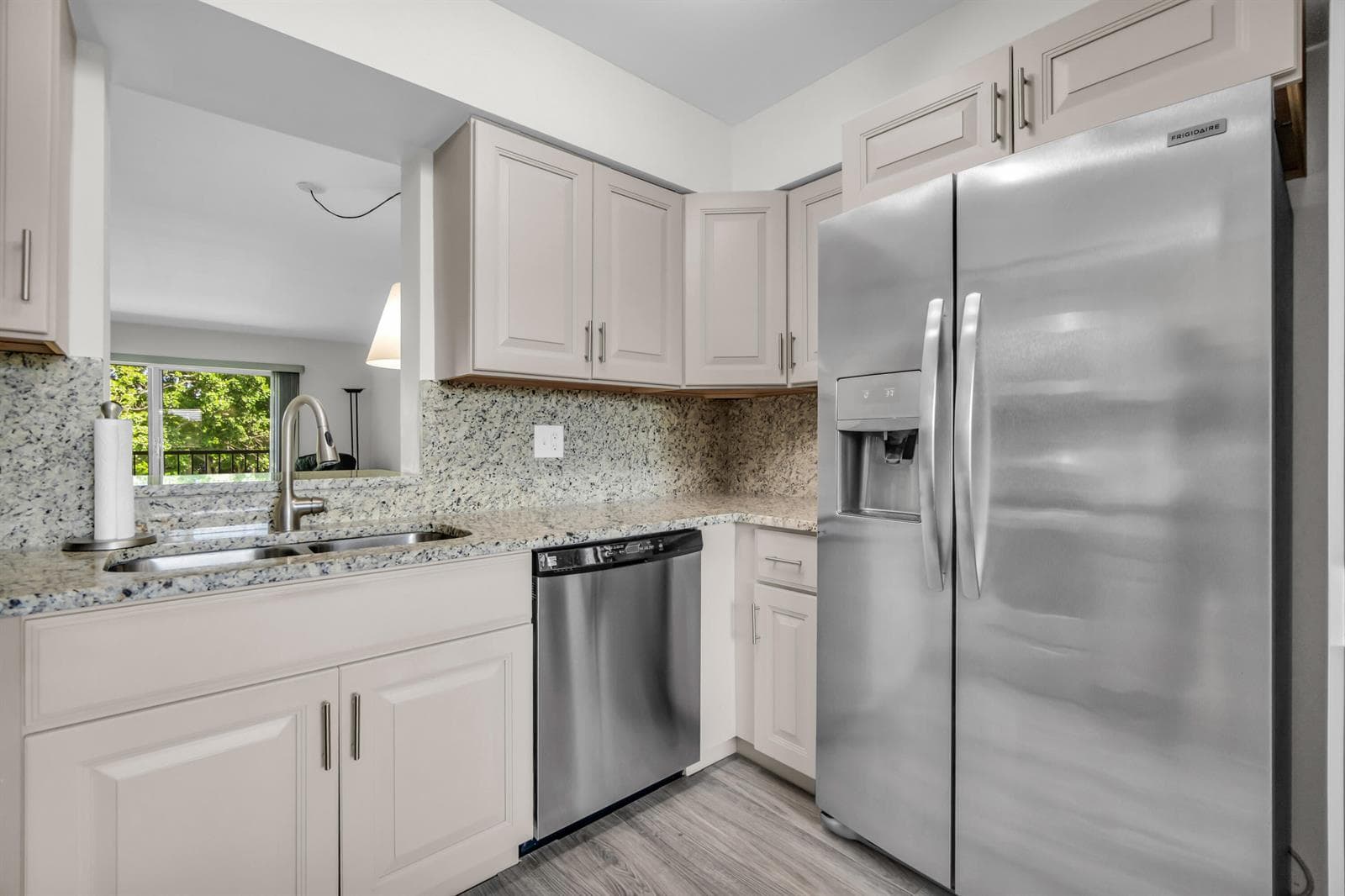 7267 HUNTINGTON Lane # 403, Delray Beach FL 33446