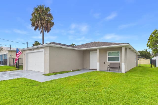 6784 3rd Street, Jupiter FL 33458 - Jupiter, FL - Photo 4