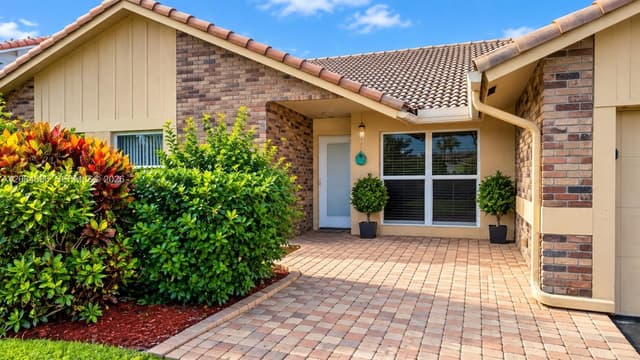 8506 NW 21st St, Coral Springs FL 33071 - Coral Springs, FL - Photo 2