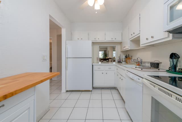 2731 NE 14th Street Causeway # 427, Pompano Beach FL 33062 - Pompano Beach, FL - Photo 5