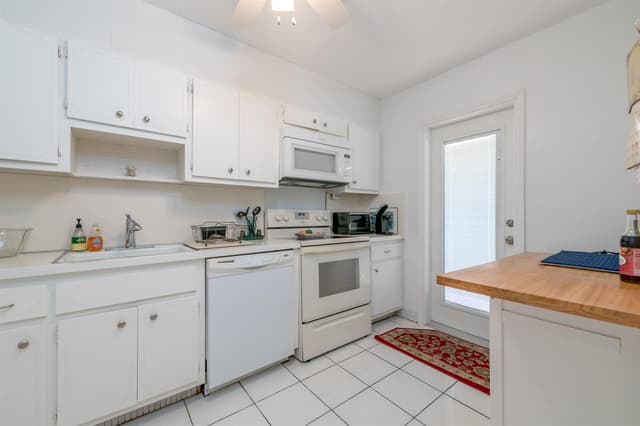2731 NE 14th Street Causeway # 427, Pompano Beach FL 33062 - Pompano Beach, FL - Photo 4
