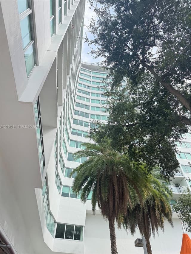 7135 SE Collins Ave # 1806, Miami Beach FL 33141 - Miami Beach, FL - Photo 2