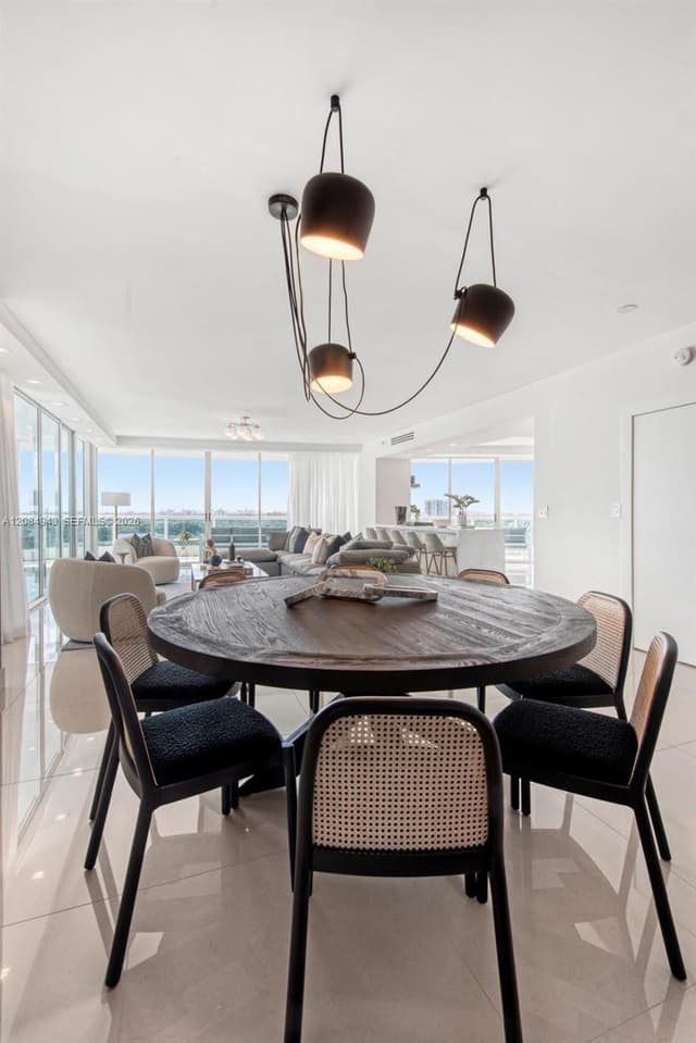 2127 Brickell Ave # 1605, Miami FL 33129 - Miami, FL - Photo 4