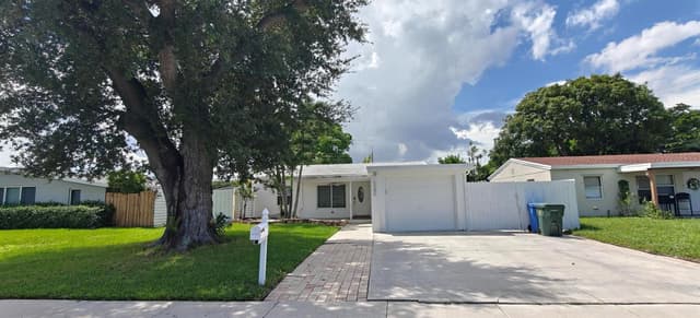 5649 NE 5th Terrace, Oakland Park FL 33334 - Oakland Park, FL - Photo 3