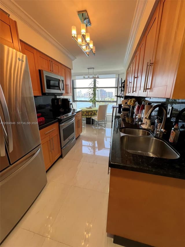 3530 Mystic Pointe Dr # 1215, Aventura FL 33180 - Aventura, FL - Photo 5
