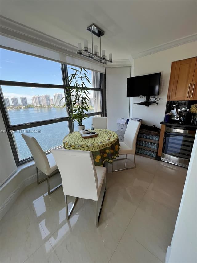 3530 Mystic Pointe Dr # 1215, Aventura FL 33180 - Aventura, FL - Photo 4