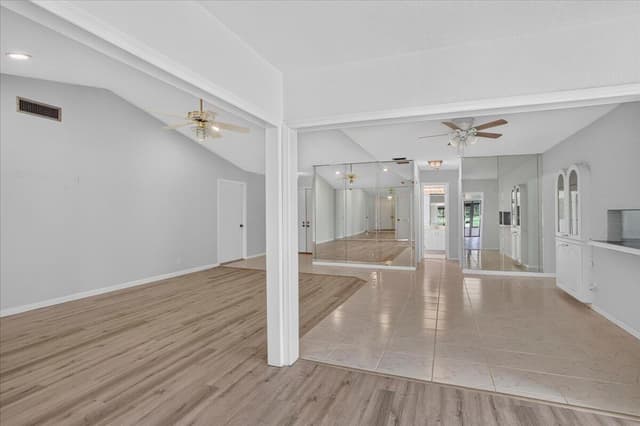13867 EASTPOINTE Way, Palm Beach Gardens FL 33418 - Palm Beach Gardens, FL - Photo 5