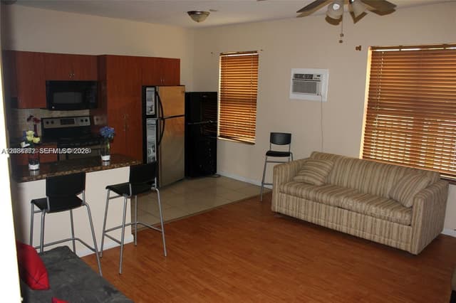 7920 Harding Ave # 3, Miami Beach FL 33141 - Miami Beach, FL - Photo 3