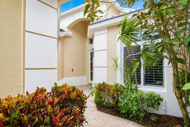 16053 VILLA VIZCAYA Place, Delray Beach FL 33446 - Delray Beach, FL - Photo 2