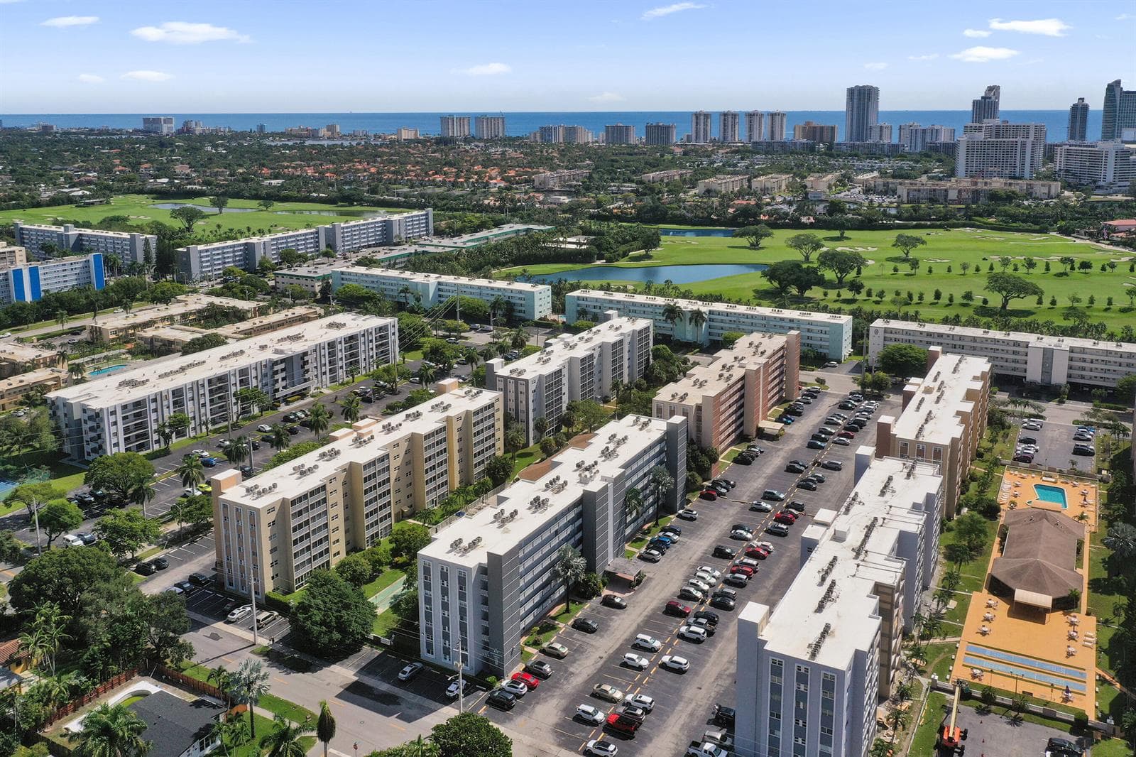 610 NE 12TH Avenue # 306, Hallandale Beach FL 33009 - Hallandale Beach, FL - Photo 1