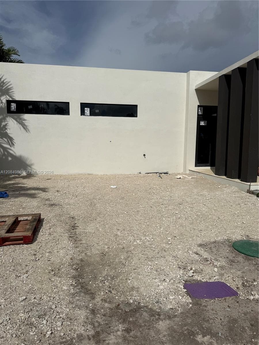 2920 SW 104th Ct, Miami FL 33165 - Miami, FL - Photo 1
