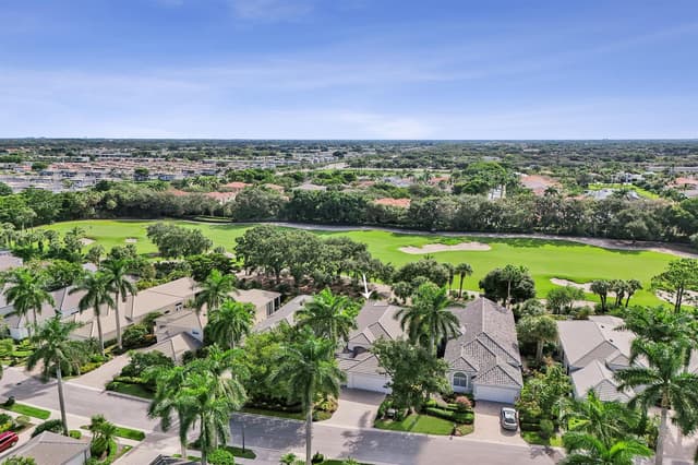 16106 Villa Vizcaya Place, Delray Beach FL 33446 - Delray Beach, FL - Photo 4