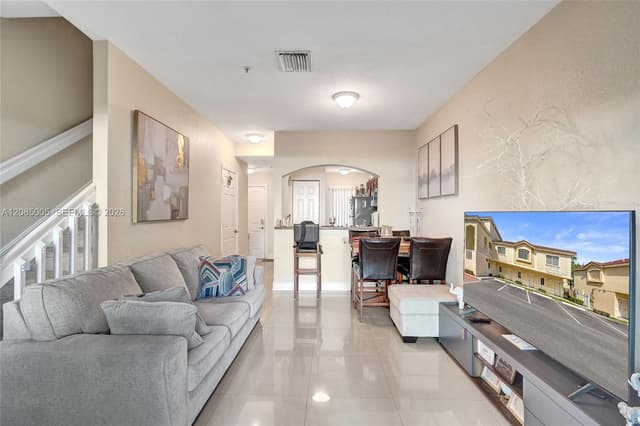 7985 NW 8th St # 104A, Miami FL 33126 - Miami, FL - Photo 6
