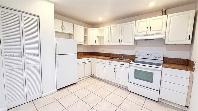 5100 SW 41st St # 115, Pembroke Park FL 33023 - Pembroke Park, FL - Photo 4